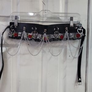 SEXY GOTH Black and Silver Chain Belt with Red Accents